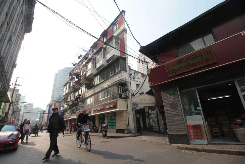 上海纸片楼,纸片楼,奇葩建筑,怪异建筑,上海老房子