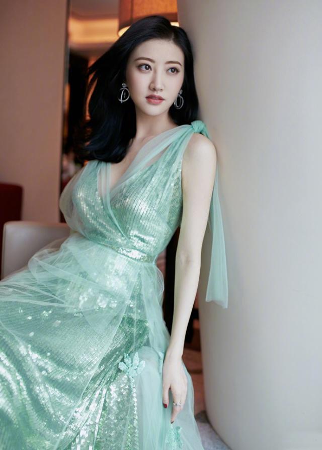 景甜这是什么神仙气质,当她穿上