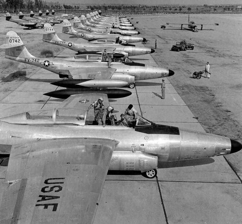 50年代美国空军的虿尾银钩,独自阻挡苏联轰炸机的f-89"蝎子"战斗机