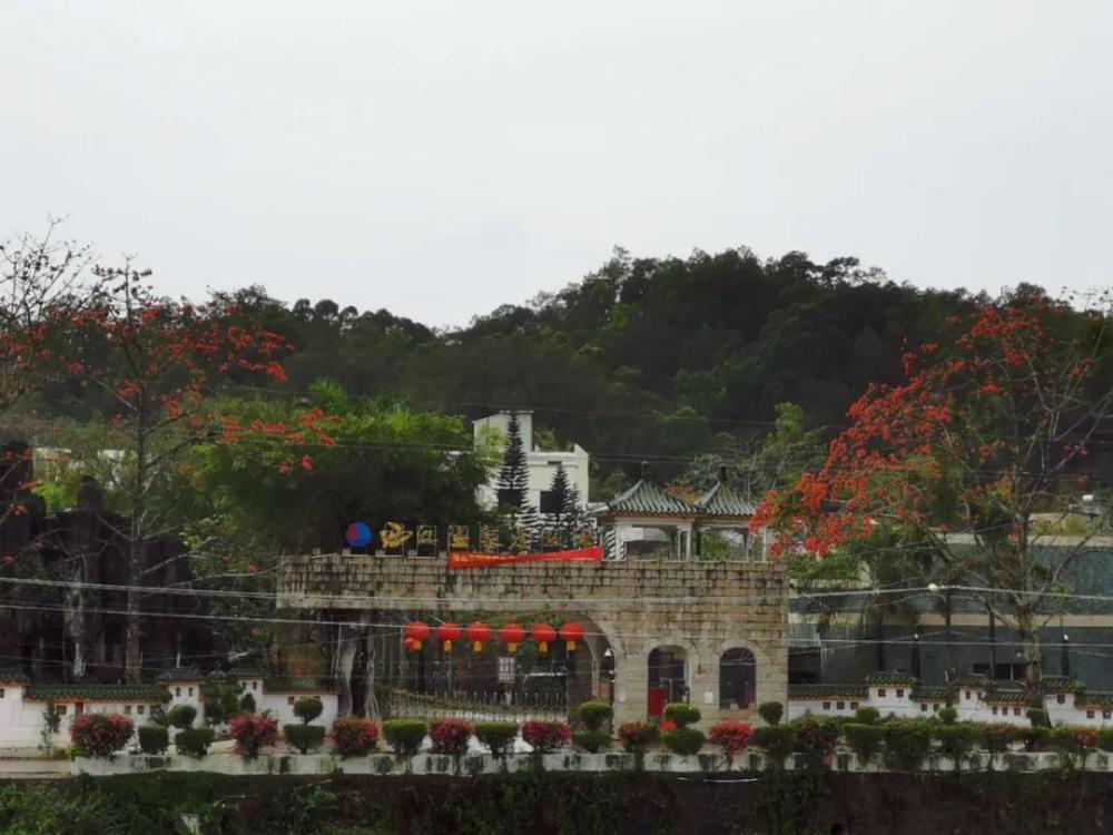 信宜天马山,西江温泉度假村根据《茂名市a级旅游景区有序恢复开放疫情