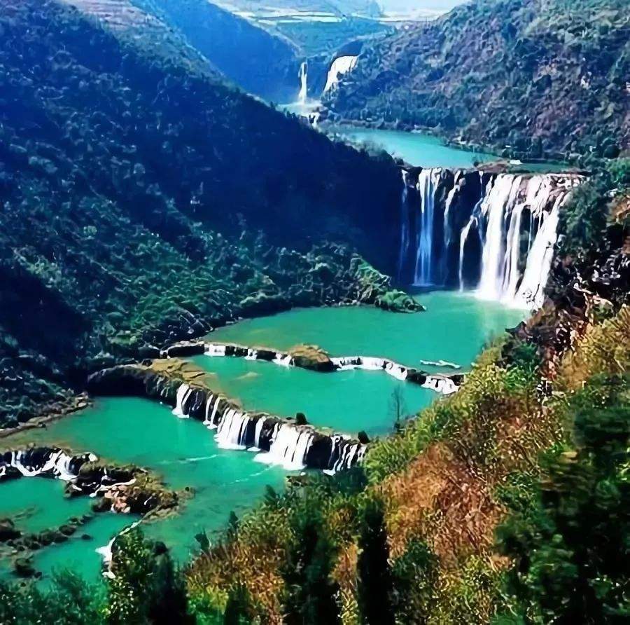 湖北宜昌三峡大瀑布——三峡第一瀑