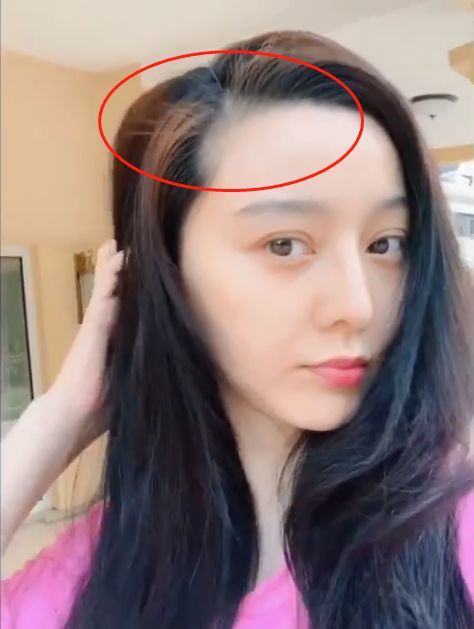发际线有点损失的,不过这个状态对39岁的女人来说可以说完美级别的了