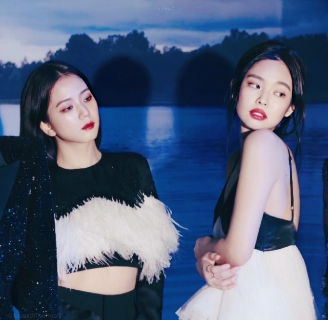 jennie & jisoo - double j