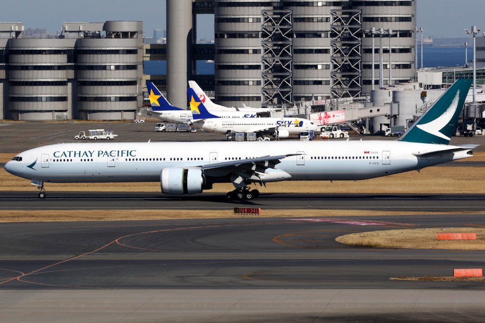 香港国泰航空将出售六架波音777-300er以补充运营资金