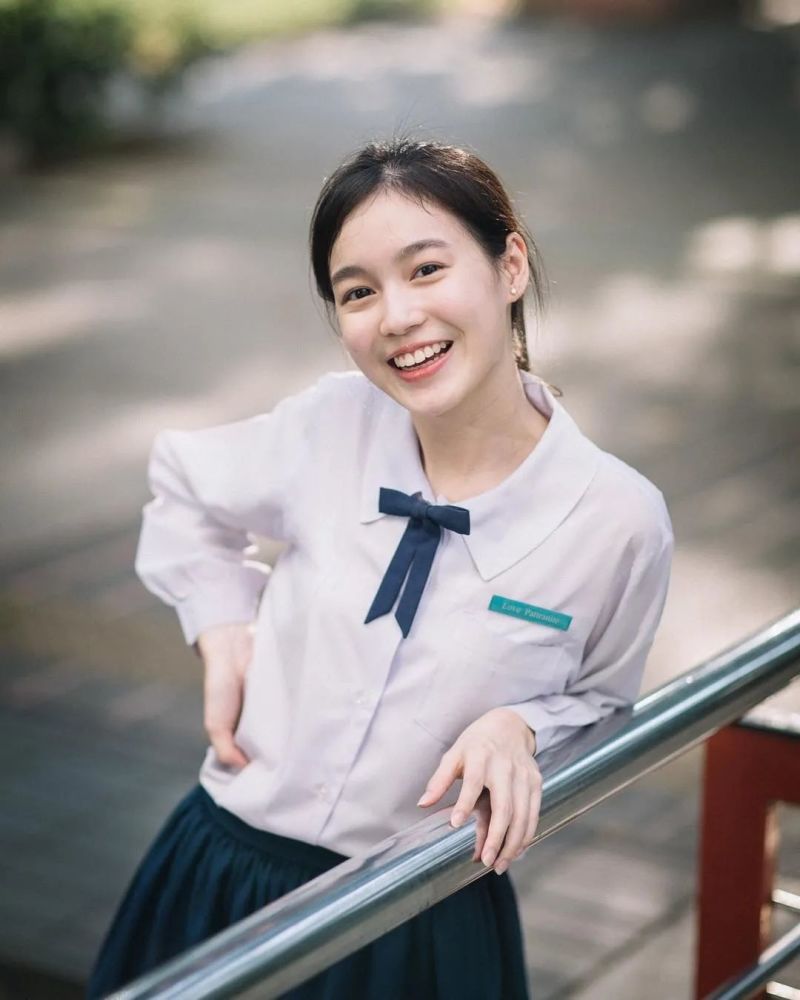 虽然只是配角,但我已经被她那简单粗暴的角色介绍