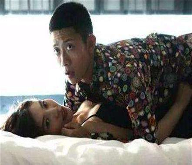 为什么男演员拍吻戏不喜欢借位?看完你就明白了,最后一个毁童年啊!