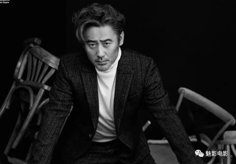 这些内地演员年轻时颜值平平,现在却成帅出天际的大叔