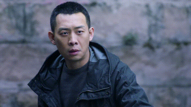 张译坦言不想再演瘸子,曾被吴京调侃
