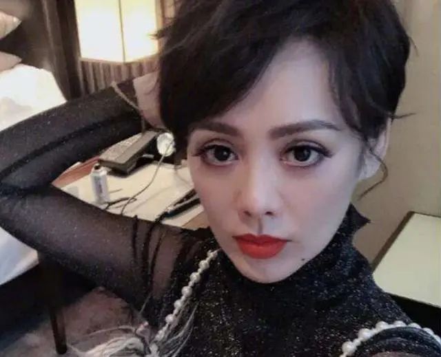 限籍令之后外籍华人明星纷纷受影响:李连杰巩俐或受影响