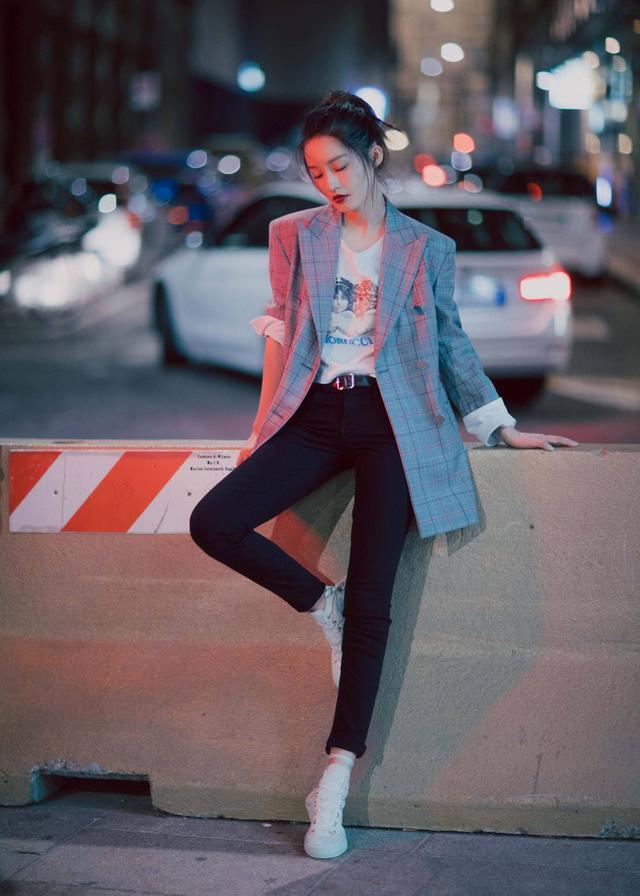 服装,搭配,时尚,李沁,西装