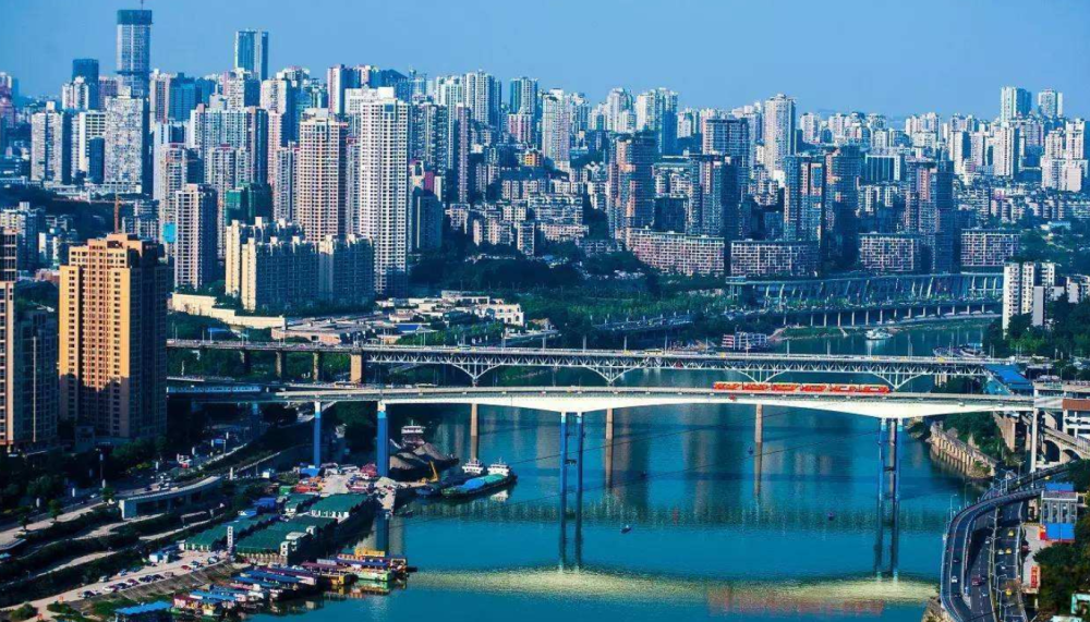 四川最有潜力的城市,坐拥2座机场2条高铁,正在融入重庆!