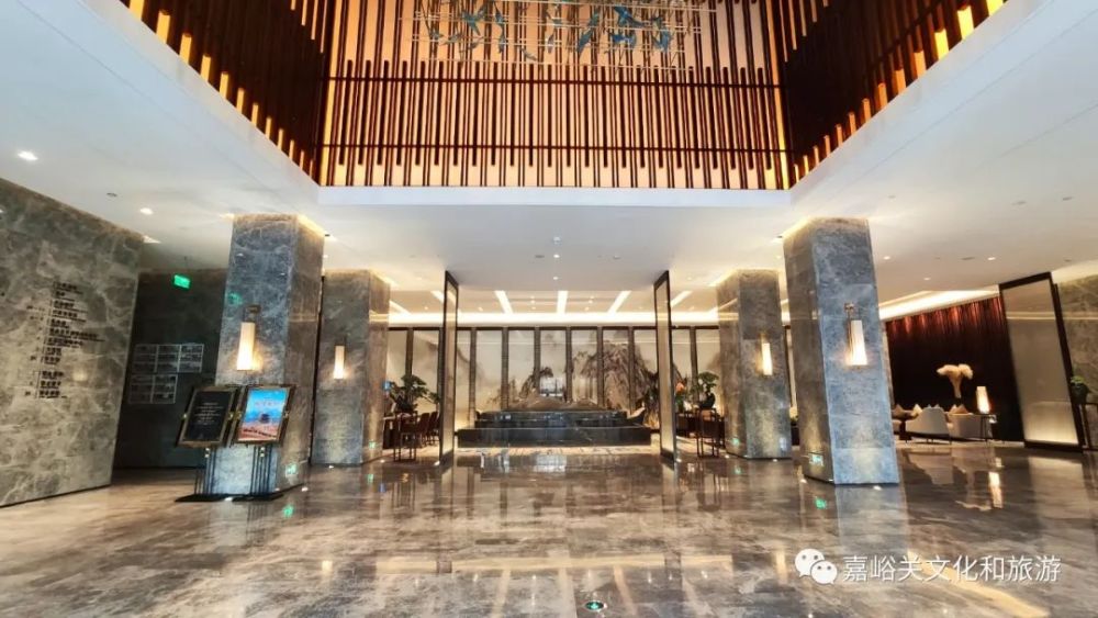嘉峪关诺金国际酒店,地处嘉峪关市最繁华的商圈名嘉汇时尚国际购物