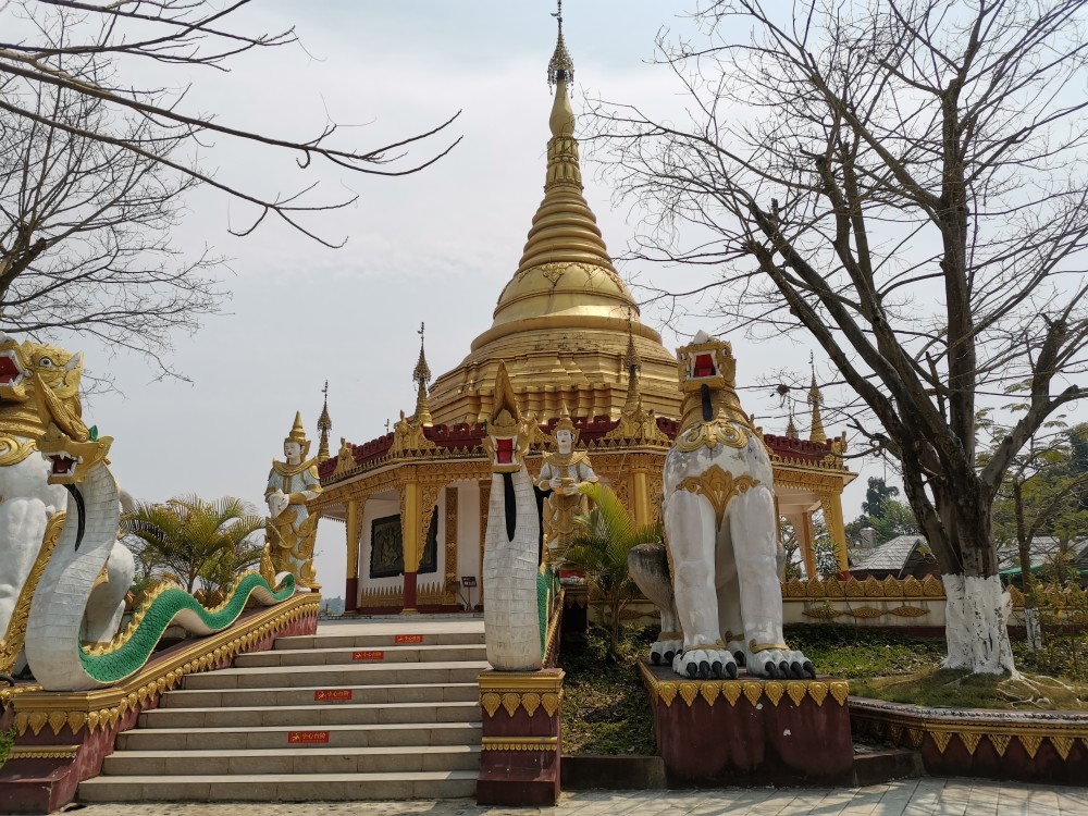 一寨两国,景区,瑞丽,缅甸_旅游,公交车