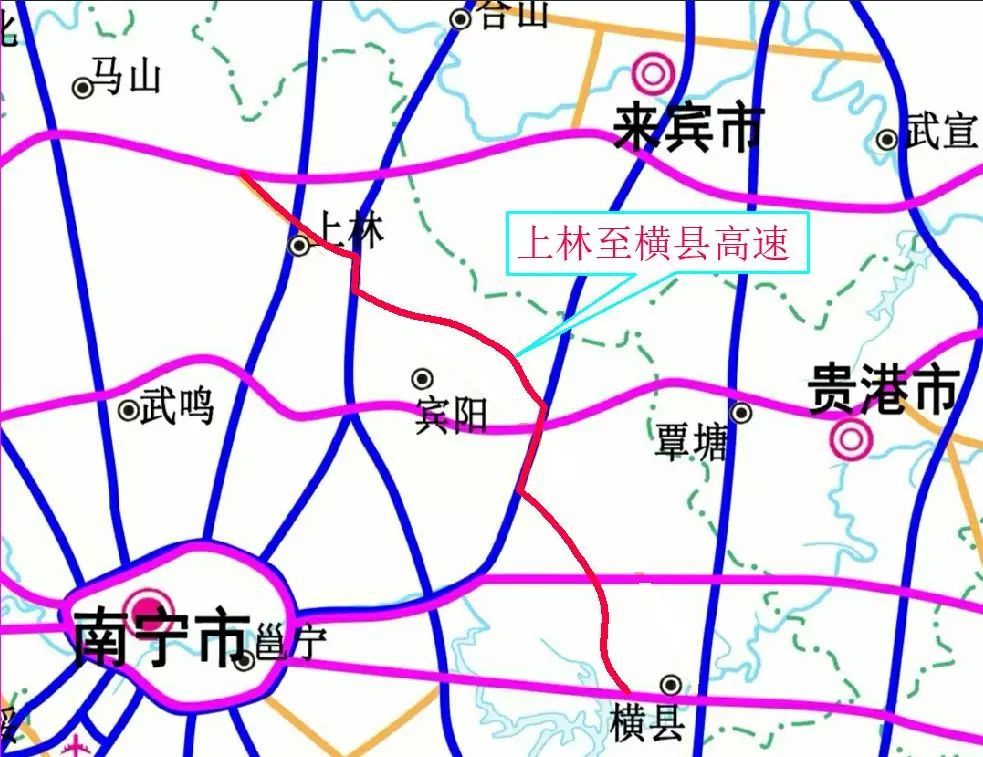 南宁至大新高速公路全长约104公里,双向四车道,设计速度100公里/小时.