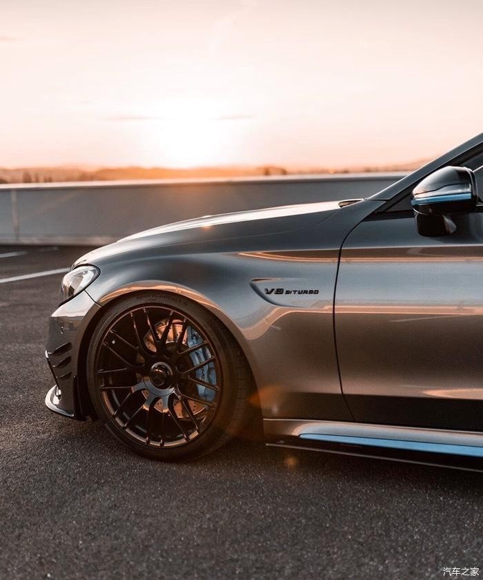 c63scoupe2手,c63scoupe 小改怡情amg c63s coupe,碳灰 拉花 大包围 低趴,出街