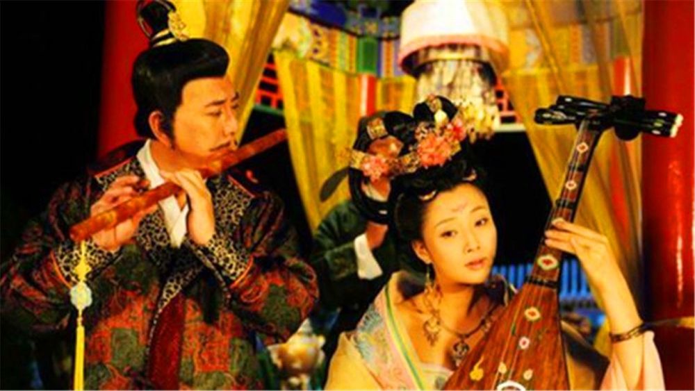 唐朝时期,唐玄宗李隆基是怎样得到"真龙宝镜"的呢?回答!