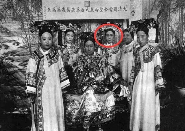 选一组罕见的老照片;漂亮的清朝格格爱新觉罗·韫欢