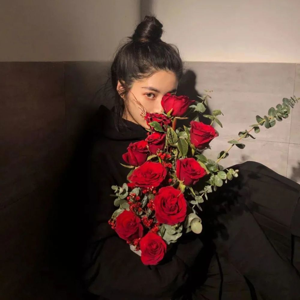 vip·仙女风唯美女生头像:朝着太阳生长,做一个温暖的