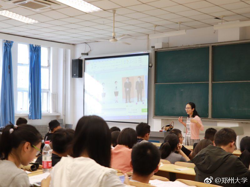 开学可期,来对比一下河南大学生在校与在家的"十二时辰"