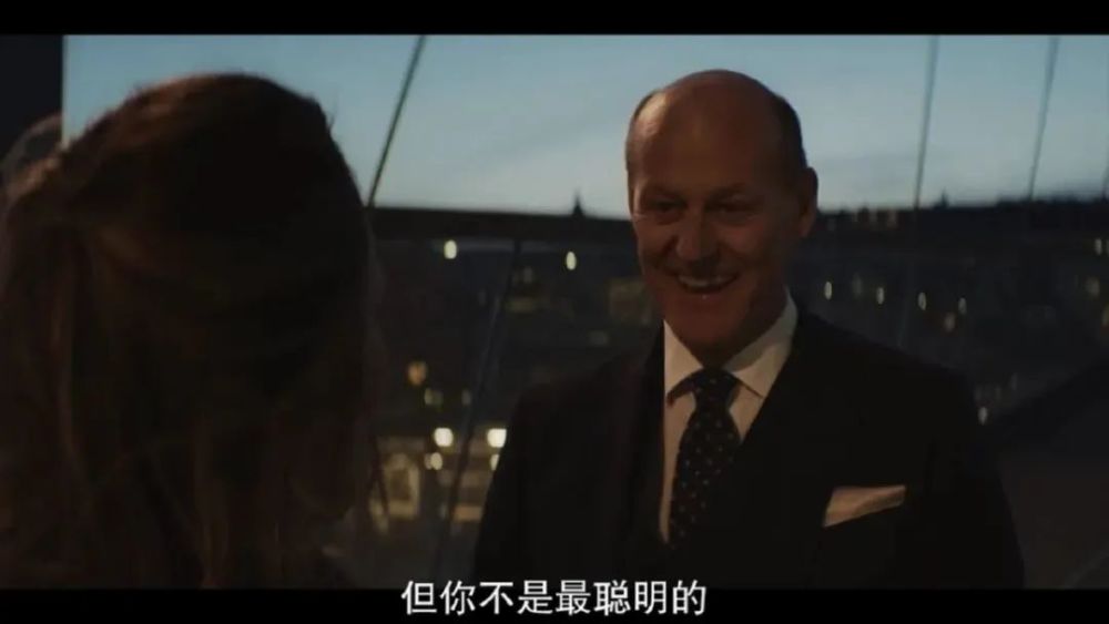 看恐怖片害怕猜一个成语_看恐怖片害怕的表情包