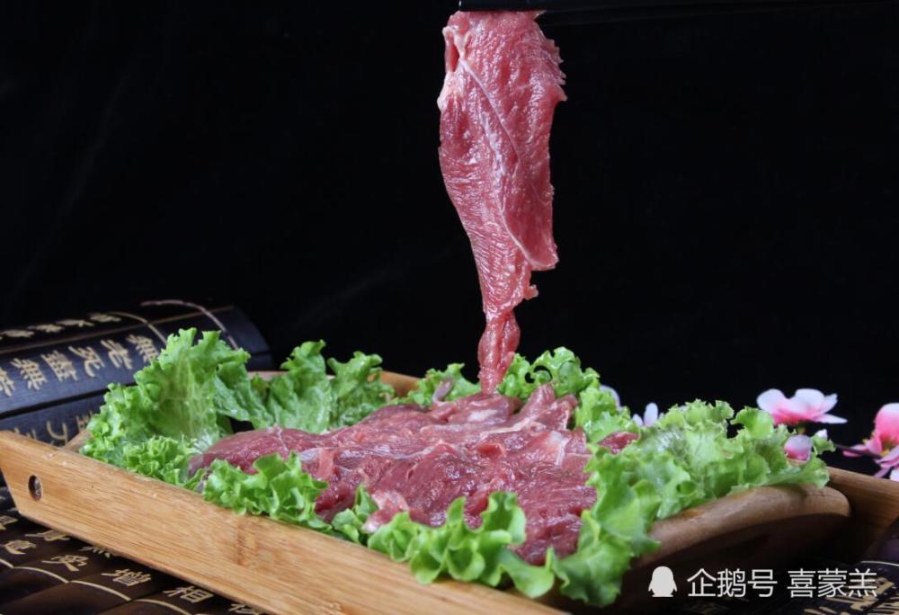 有一片草原叫苏尼特,有一种好吃的羊肉叫"沙葱肉"