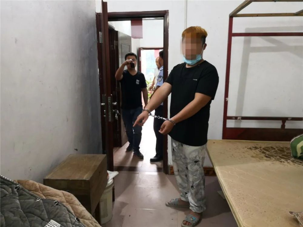抓!男子多次入室盗窃 所得钱财和女友吃喝玩乐