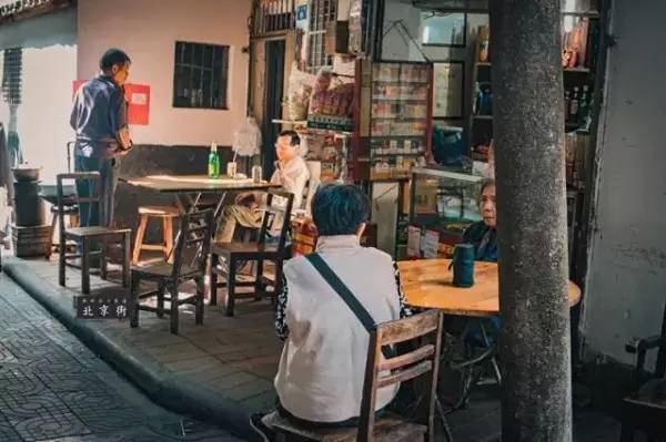 走进旧仓巷,感受生活在广州老城区的缩影