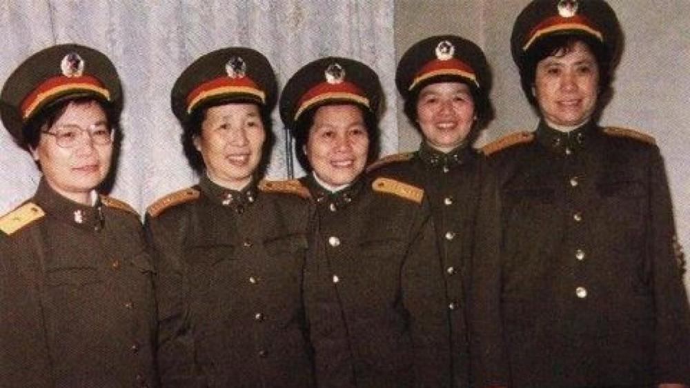 新中国第一位女将军,开国将帅中唯一女性,丈夫是开国上将