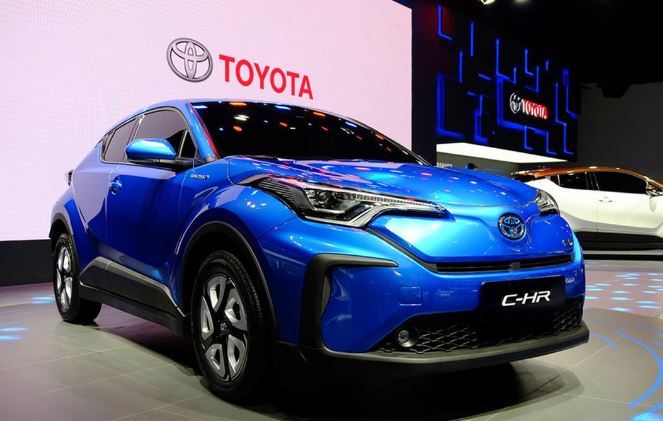 依然犀利动感,丰田家族首款纯电动suv,全新丰田c-hr ev即将上市