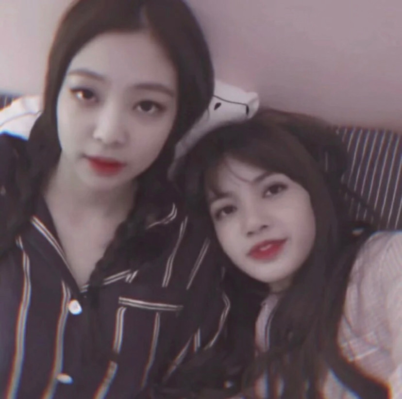 blackpink jennie lisa真傻cp闺蜜头像 太甜了吧!