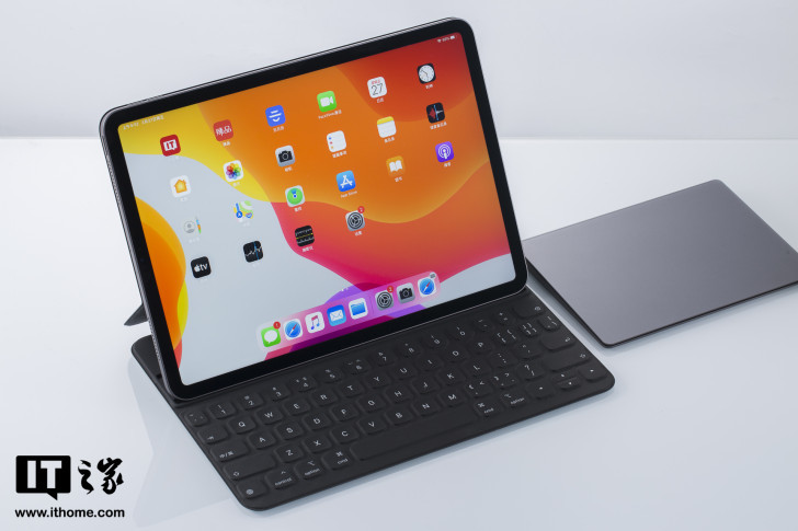 苹果ipad pro 2020款11寸/13寸图赏:摄像头,处处不同