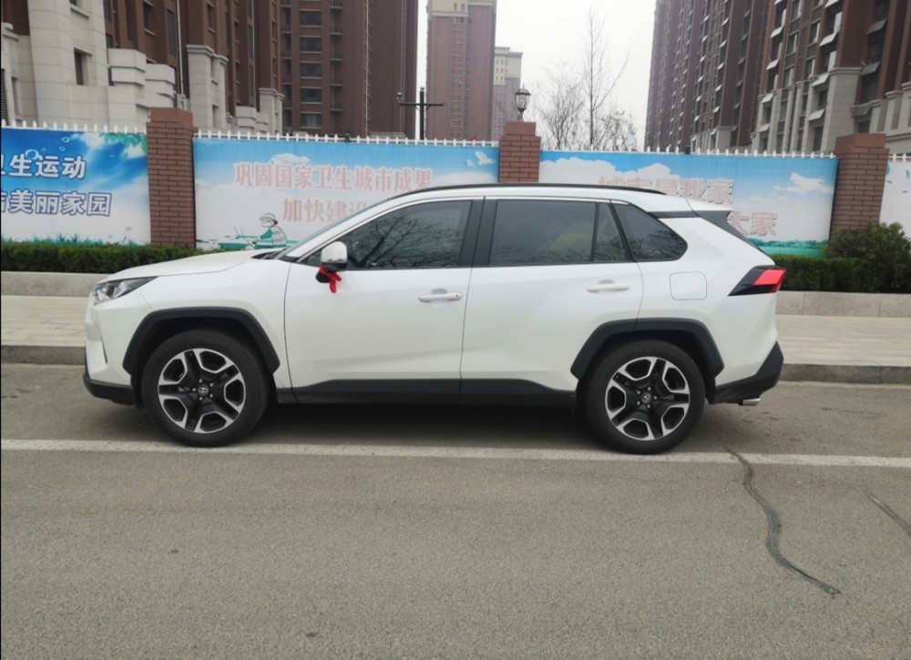 丰田荣放,suv,荣放,两驱,科鲁兹,丰田