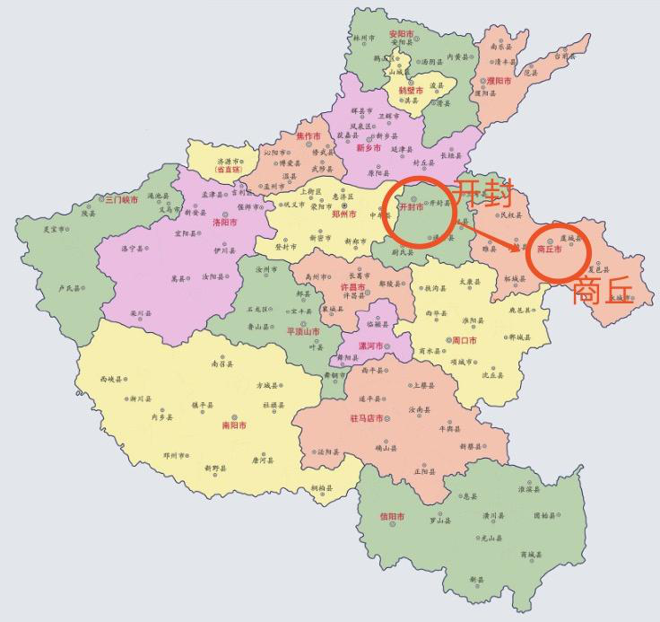 开封市位于河南省境内,而商丘市在开封市的东偏南方向,也就是地图上