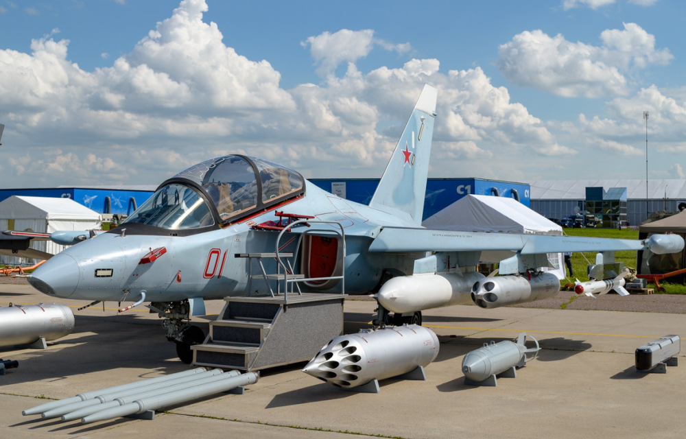 雅克130,攻击机,高级教练机,雅克夫列夫,m346