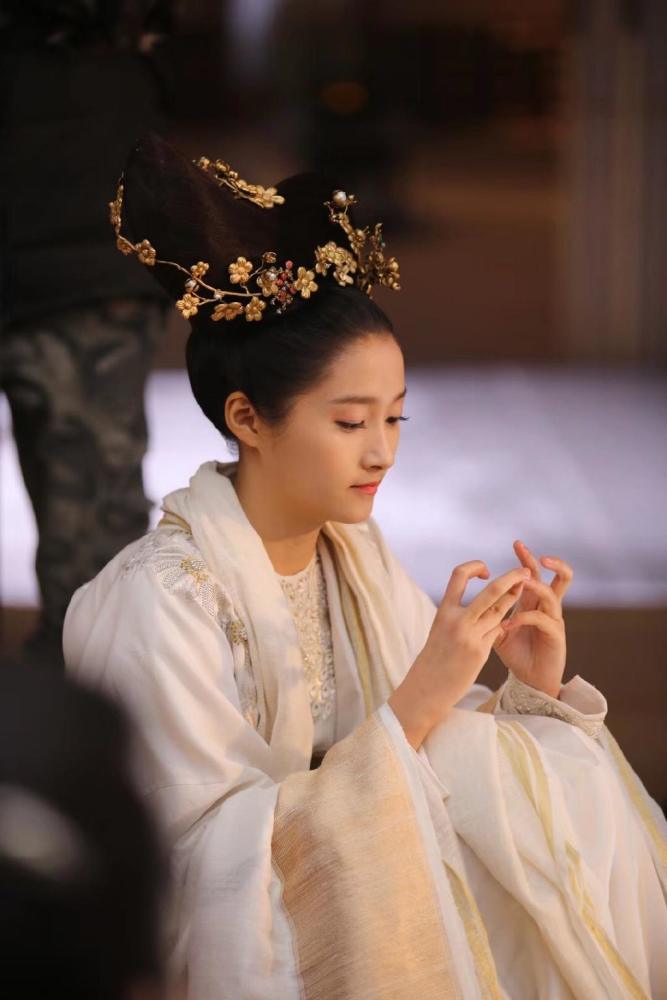 关晓彤最美的5个古装:闻公主垫底,易茯苓第2,第1让人心动了