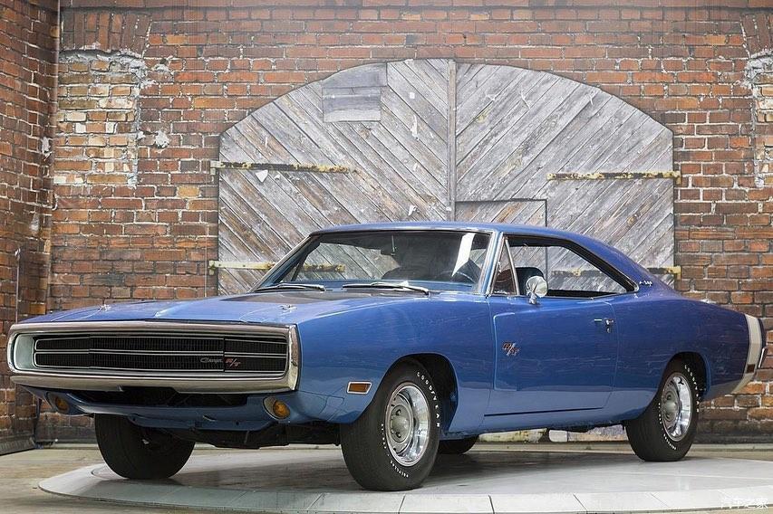 1970年道奇charger r/t,只为了开而打造的车,其余的都