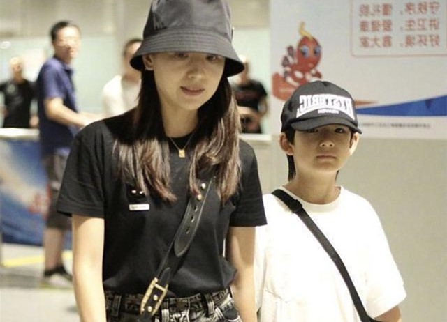 最惨爸爸,潘粤明连续7年微博为儿子庆生,董洁8年不让他看儿子