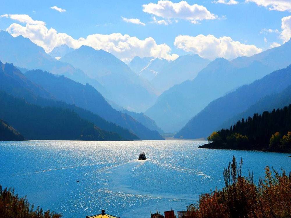 新疆,天山天池风景区,高山湖泊,龙潭碧月,旅游