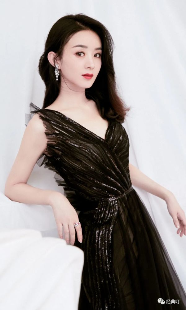赵丽颖微博之夜活动造型美图