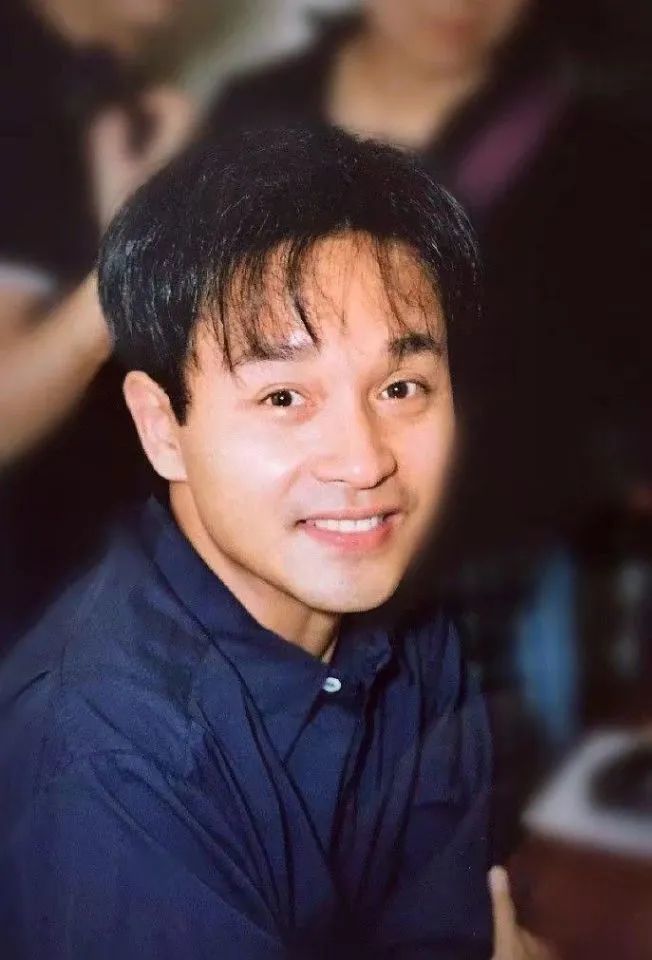 张国荣壁纸‖春天该很好,你若尚在场