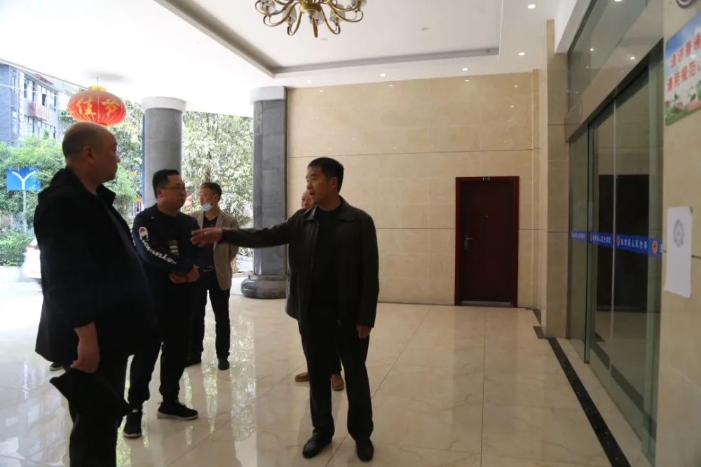 昭通市检察院党组副书记,副检察长宋兵到盐津县院调研