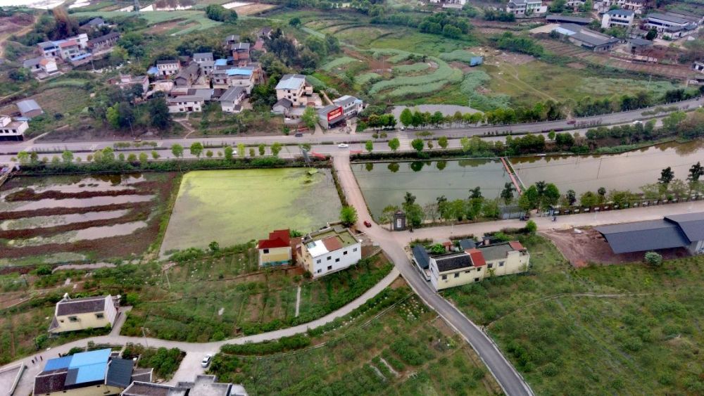 航拍四川自贡市荣县旭阳镇插旗村