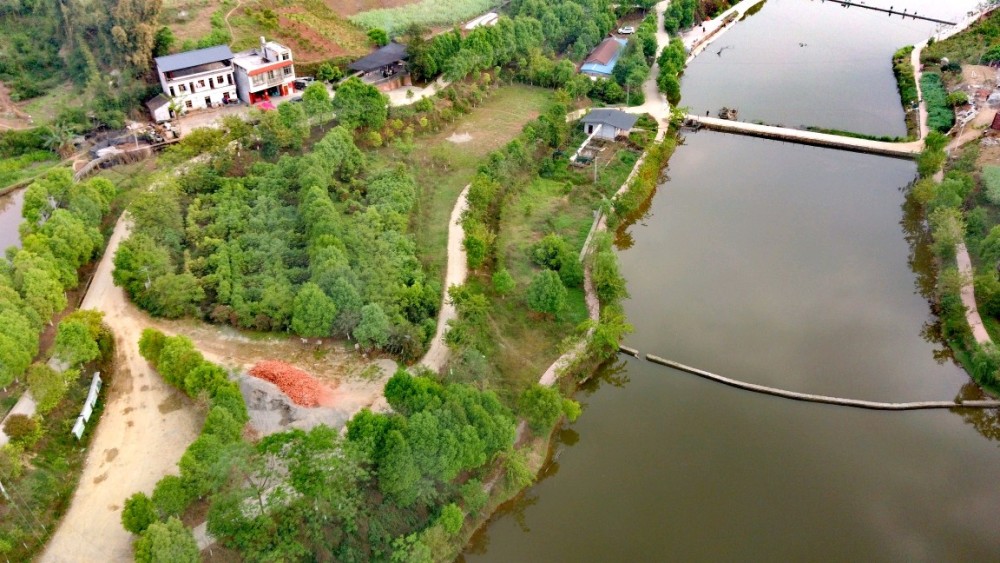 航拍四川自贡市荣县旭阳镇插旗村