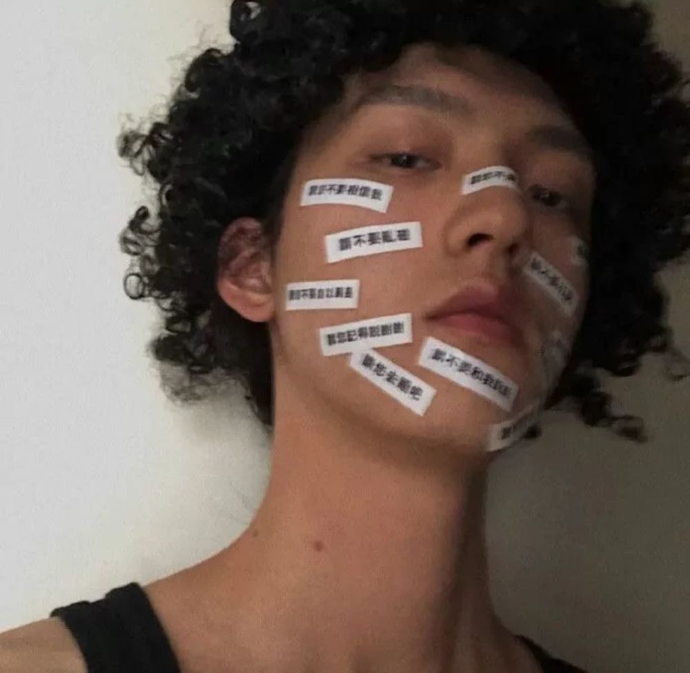 《男生头像》男生长的太帅会被叫渣男,长的一般被叫直男,男生太难了