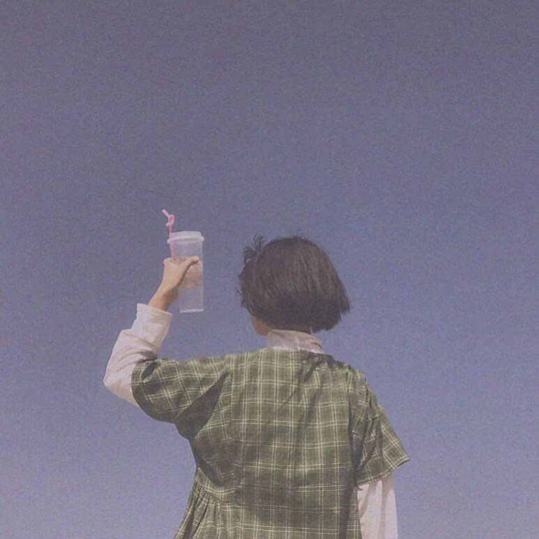 森系·小仙女·ins女生头像:把细碎的烦恼暂停关掉,把月亮挂好睡个好