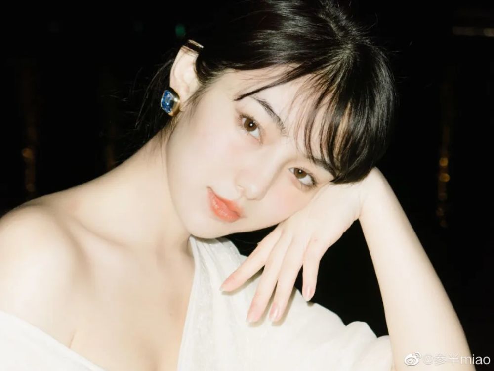 超美纯欲网红当小三,脸蛋和身体却被拿来开恶俗玩笑!