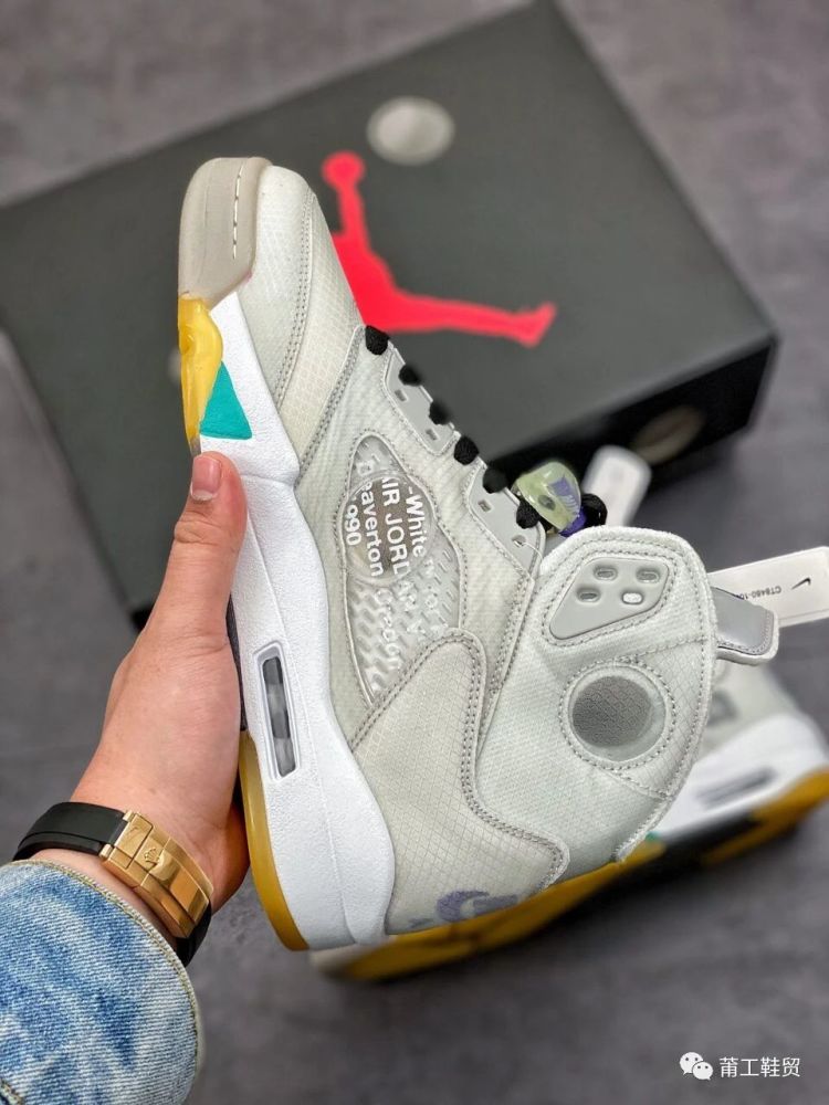 aj5 x ow联名白葡萄