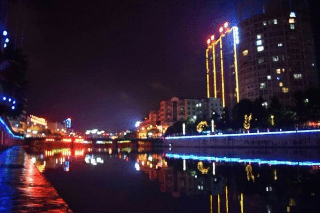壁纸 夜景 639_426 gif 动态图 动图