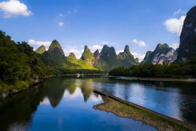 阳朔的山与水,是你一生都看不尽的风景