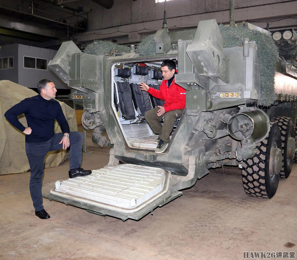 "回旋镖"新型底盘完成初步测试 俄罗斯轮式装甲车迎来